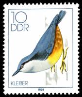 (1979-002) Марка Германия (ГДР) "Обыкновенный поползень"    Певчие птицы III Θ